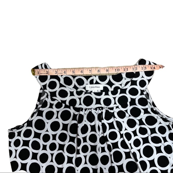 Calvin Klein Black White Geo Print Pleated Tank - Picture 9 of 9